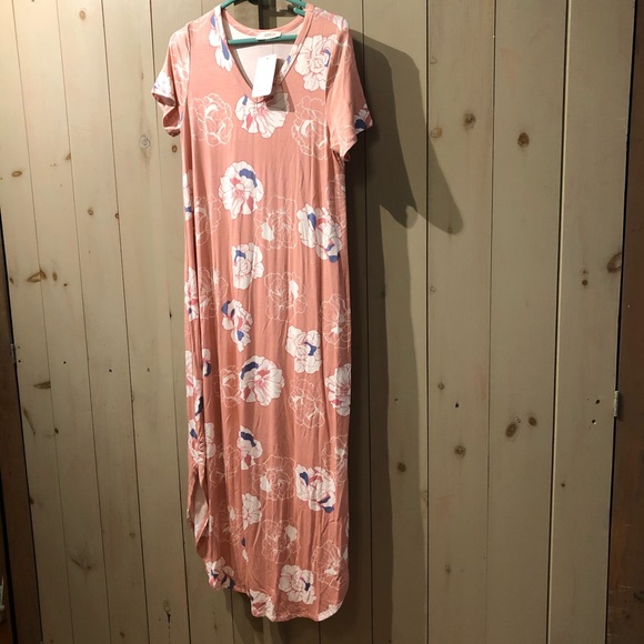 MUST GO!! NWT BRAND NEW Peach Floral Maxi Dress - MEDIUM - Picture 4 of 7